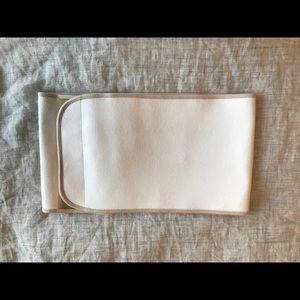 Belly Bandit bamboo shaping band, medium